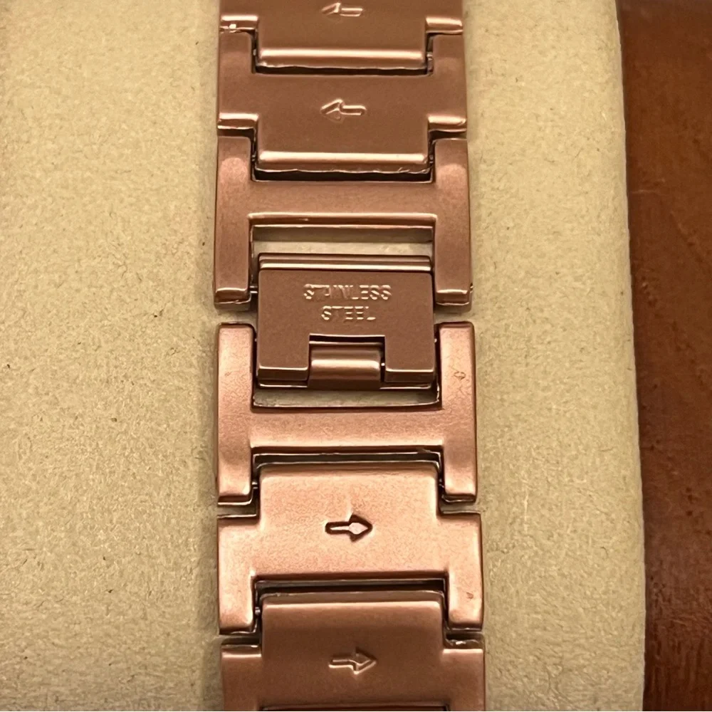 Apple Watch‎ Band (Rose gold, diamonds)